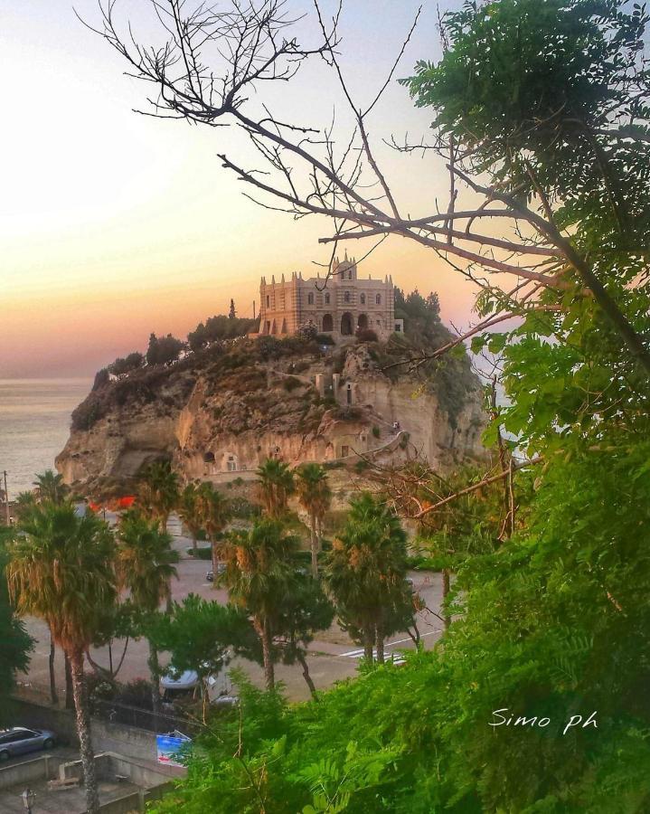 Terrazza Sabine Accomodation Tropea Exterior photo